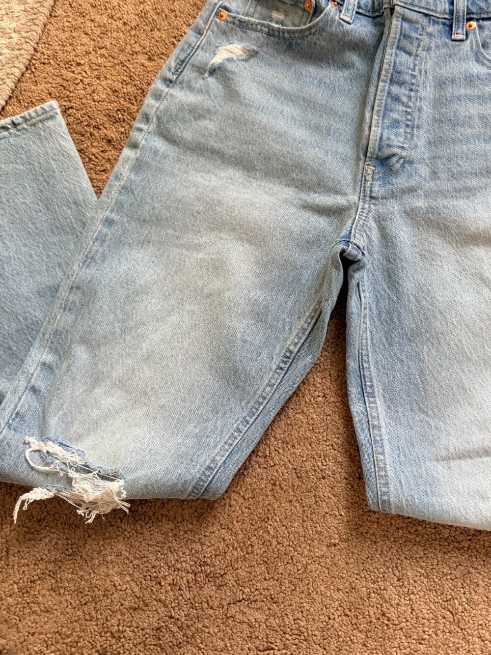 GAP women denim Cheeky Straight High Rise Jeans NEW WITH TAGS (Size 27)